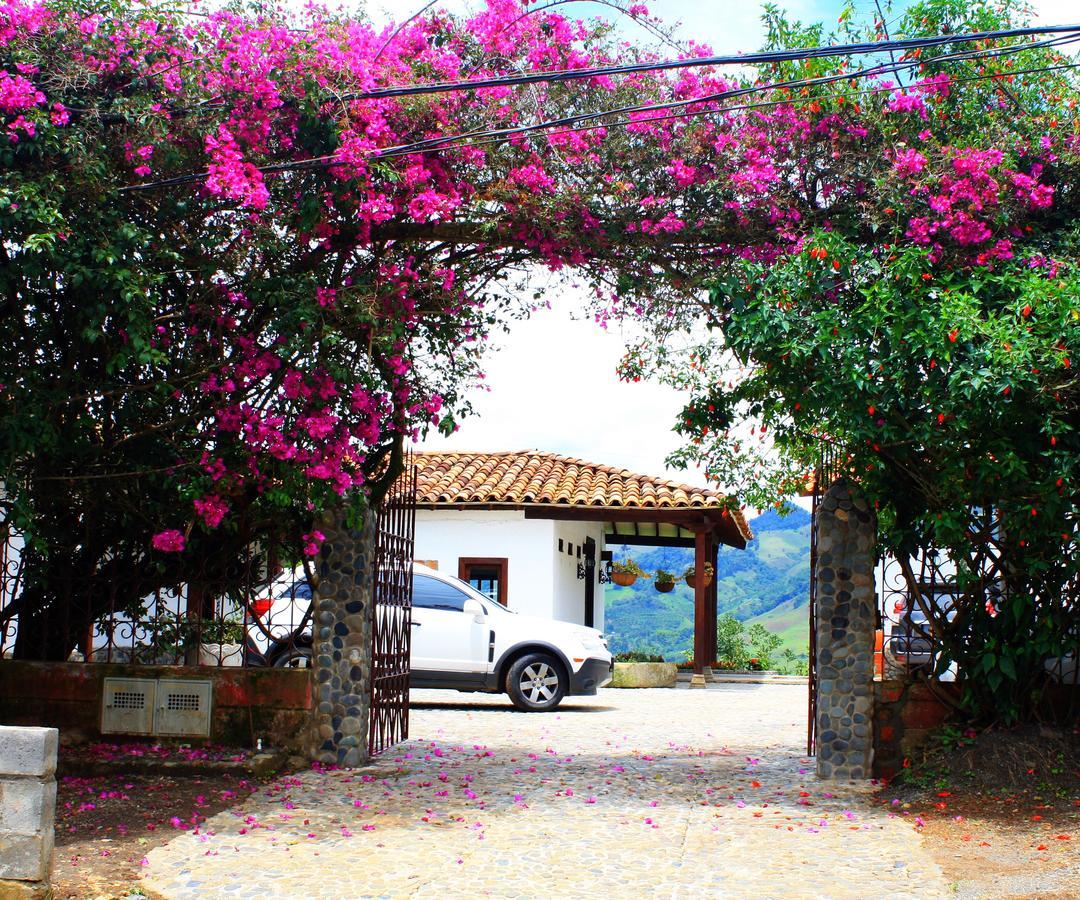 Casa Santamaria Hotel Campestre Херико Экстерьер фото